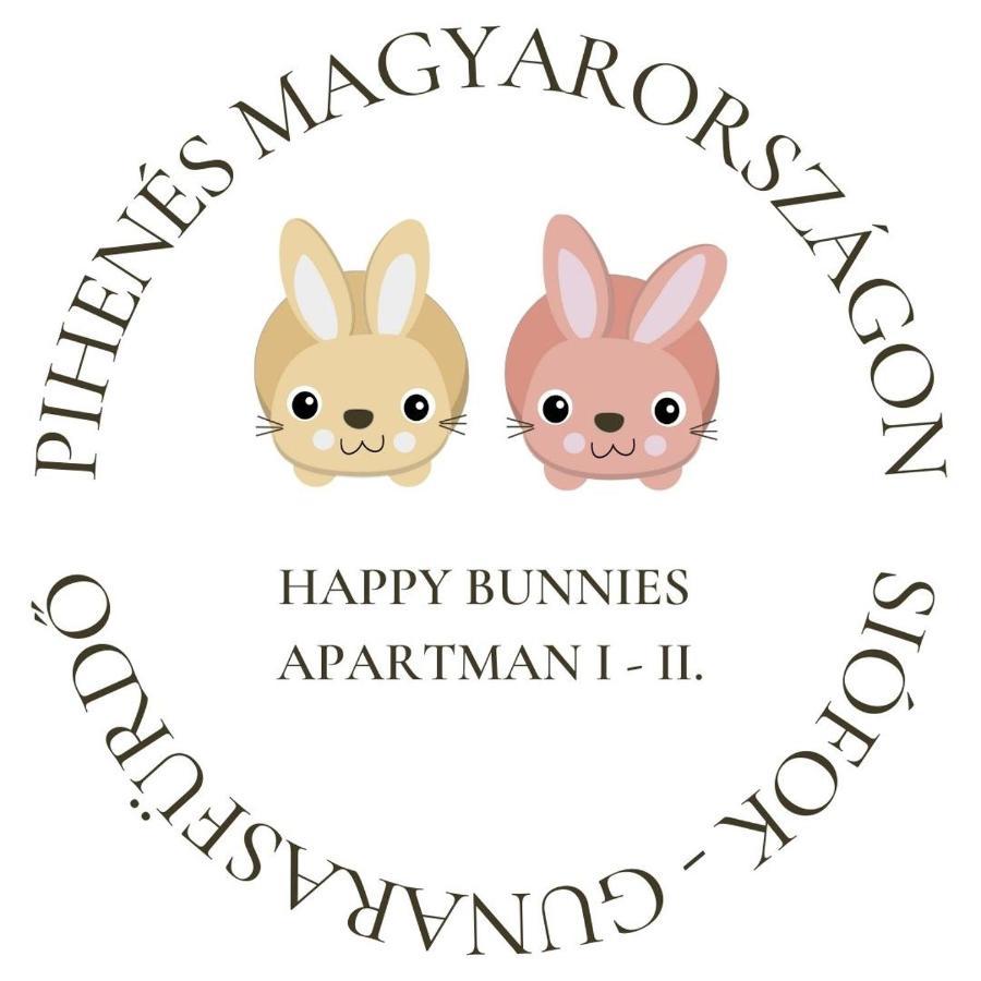 Happy Bunnies Apartman I - Gunarasfuerdo Dombovar Exterior foto